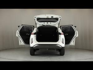 Toyota Urban Cruiser 1.5 XR manual - Image 24