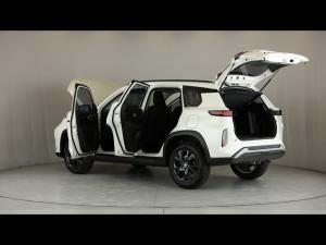 Toyota Urban Cruiser 1.5 XR manual - Image 25