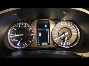 Toyota Hilux 2.4GD-6 double cab 4x4 Raider auto - Image 9