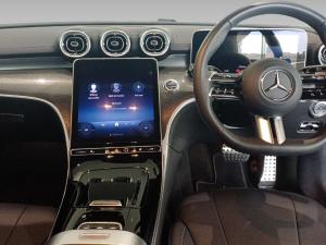Mercedes-Benz CLE CLE200 cabriolet AMG Line - Image 11