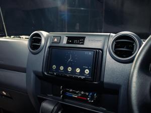 Toyota Land Cruiser 79 2.8GD-6 single cab auto - Image 11