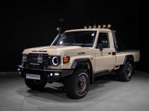 Toyota Land Cruiser 79 2.8GD-6 single cab auto - Image 2