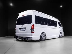 Toyota Quantum 2.7 GL 14-seater bus - Image 23
