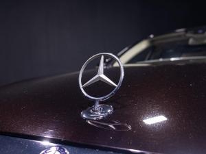 Mercedes-Benz S-Class S600 - Image 12