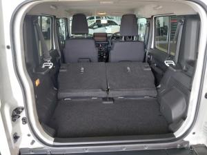 Suzuki Jimny 1.5 GLX AllGrip 5-door auto - Image 17
