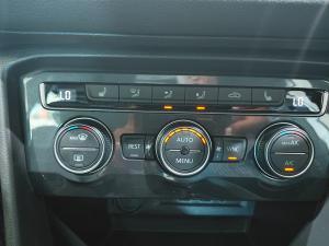 Volkswagen Tiguan 2.0TDI 4Motion Highline - Image 13