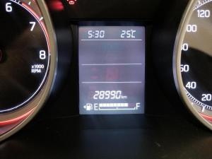 Suzuki Swift 1.2 GLX manual - Image 16