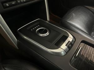 Land Rover Discovery Sport HSE Luxury Si4 - Image 14