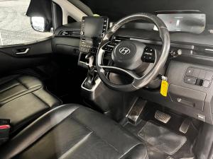 Hyundai Staria 2.2D Executive 11-seater - Image 5
