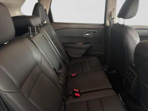 Nissan X-Trail 2.5 Acenta Plus 4WD - Image 20