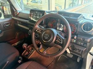 Suzuki Jimny 1.5 GLX AllGrip 5-door auto - Image 5
