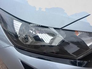 Hyundai i20 1.2 Premium - Image 9