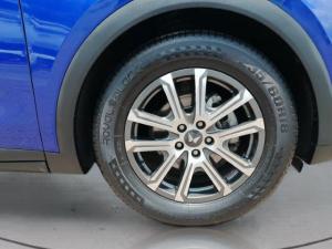 Mahindra XUV700 2.0T AX7 - Image 12