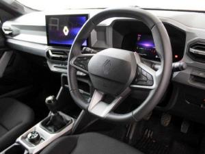 Renault Duster 1.2T hybrid Zen 4WD - Image 12