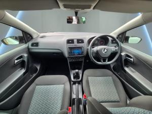 Volkswagen Polo Vivo hatch 1.4 Life - Image 9