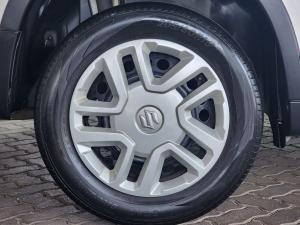 Suzuki Vitara Brezza 1.5 GL auto - Image 14