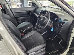 Suzuki Vitara Brezza 1.5 GL auto - Image 15
