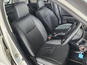 Suzuki Vitara Brezza 1.5 GL auto - Image 16