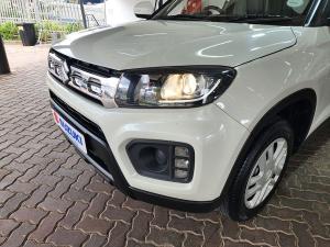 Suzuki Vitara Brezza 1.5 GL auto - Image 5