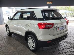 Suzuki Vitara Brezza 1.5 GL auto - Image 7