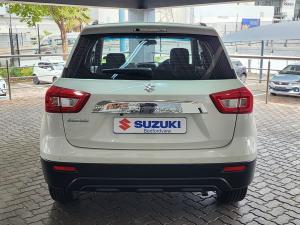 Suzuki Vitara Brezza 1.5 GL auto - Image 9