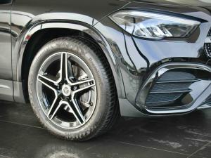 Mercedes-Benz GLA GLA200d Progressive - Image 5