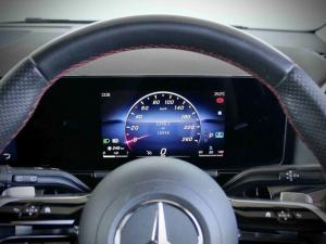 Mercedes-Benz GLA GLA200d Progressive - Image 8