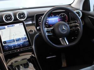 Mercedes-Benz GLC GLC220d 4Matic Avantgarde - Image 16