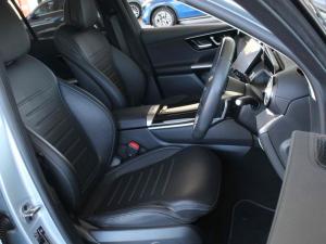 Mercedes-Benz GLC GLC220d 4Matic Avantgarde - Image 19