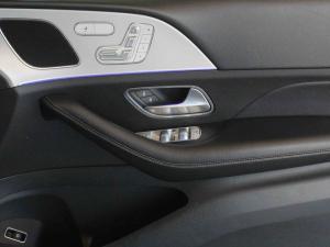 Mercedes-Benz GLE GLE300d 4Matic - Image 14