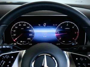Mercedes-Benz GLC GLC300d 4Matic Avantgarde - Image 7