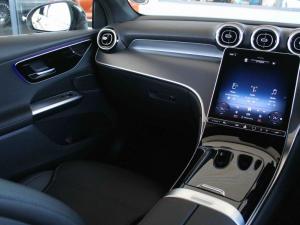 Mercedes-Benz GLC GLC300d 4Matic Avantgarde - Image 8
