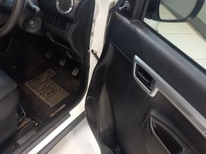 Suzuki S-Presso 1.0 S-Edition manual - Image 18