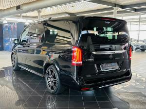 Mercedes-Benz V-Class V300d Exclusive - Image 12