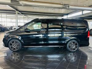 Mercedes-Benz V-Class V300d Exclusive - Image 15