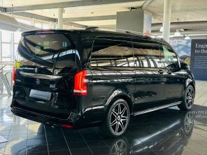 Mercedes-Benz V-Class V300d Exclusive - Image 2