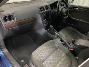 Volkswagen Jetta 1.4TSI Comfortline auto - Image 10