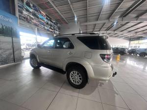Toyota Fortuner 2.5D-4D auto - Image 12