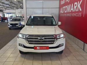 Toyota Land Cruiser 200 4.5D-4D V8 VX - Image 2