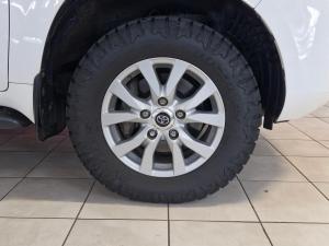 Toyota Land Cruiser 200 4.5D-4D V8 VX - Image 7