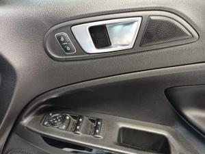 Ford EcoSport 1.0T Titanium auto - Image 19