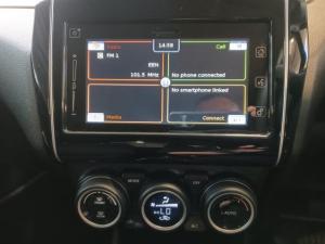 Suzuki Swift 1.2 GLX auto - Image 23