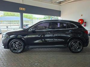 Mercedes-Benz GLA GLA200d Progressive - Image 5
