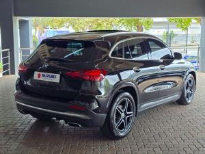 Mercedes-Benz GLA GLA200d Progressive - Image 9
