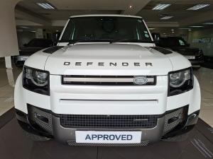 Land Rover Defender 110 D300 X-Dynamic HSE - Image 1