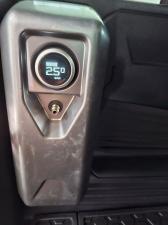 Land Rover Defender 110 D300 X-Dynamic HSE - Image 20