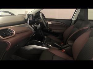 Toyota Starlet Cross 1.5 XR manual - Image 7