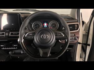 Toyota Starlet Cross 1.5 XR manual - Image 8