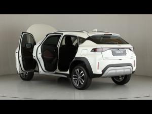 Toyota Starlet Cross 1.5 XR manual - Image 25