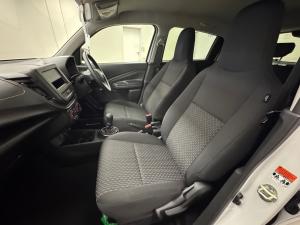 Toyota Vitz 1.0 - Image 7